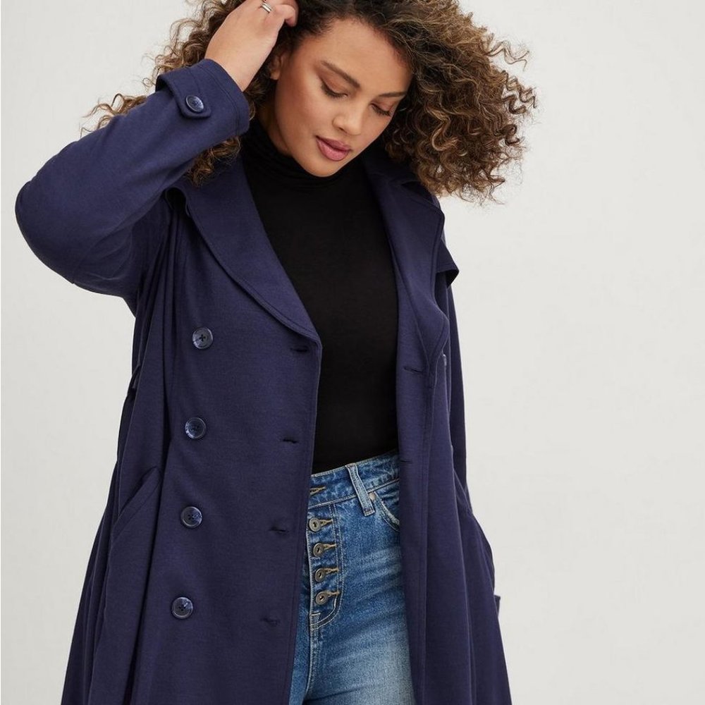 Torrid NWT navy blue peacoat size 6
